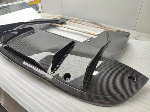 McLaren 720S/750S V Style Dry Carbon Fiber Rear Diffuser