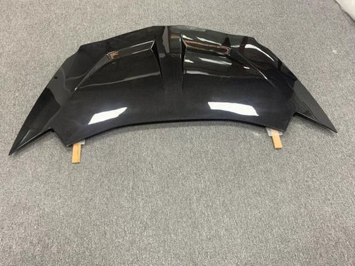 Lamborghini Aventador Dry Carbon Fiber Hood