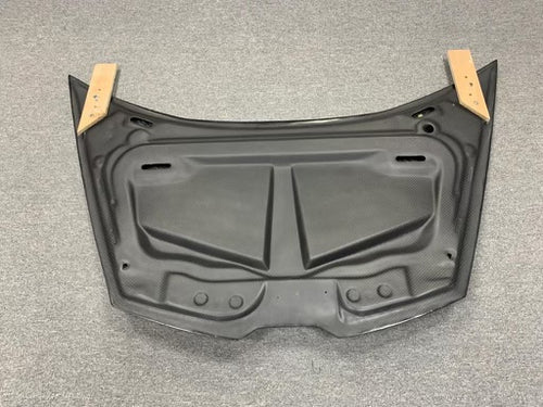 Lamborghini Huracan V Style Dry Carbon Fiber Hood