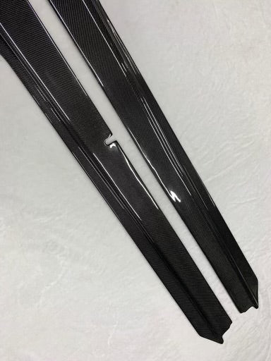 Lamborghini Huracan V Style Dry Carbon Fiber Side Skirts