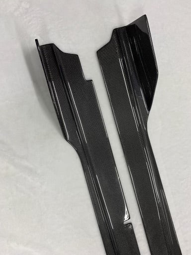 Lamborghini Huracan V Style Dry Carbon Fiber Side Skirts